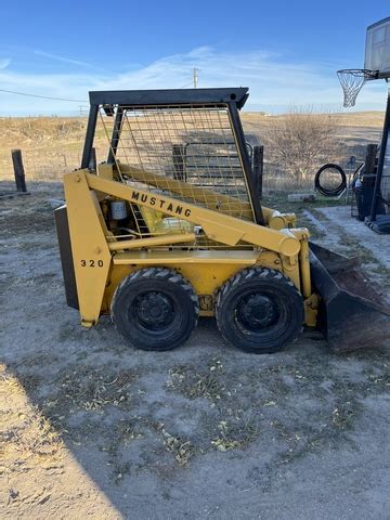 owatonna mustang 320 skid steer specs|mustang mtl 320 specs.